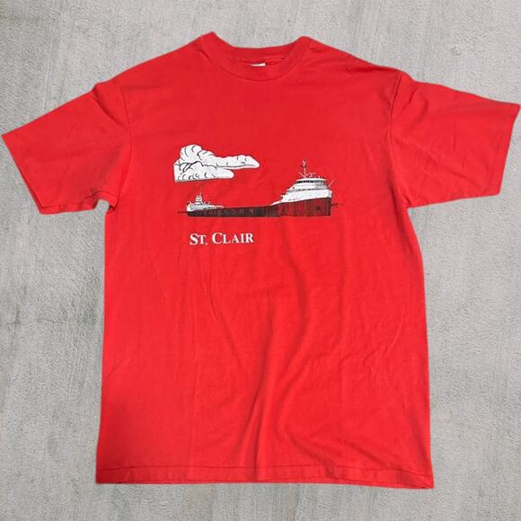 90s St. Claire red tee - Picture 1 of 3